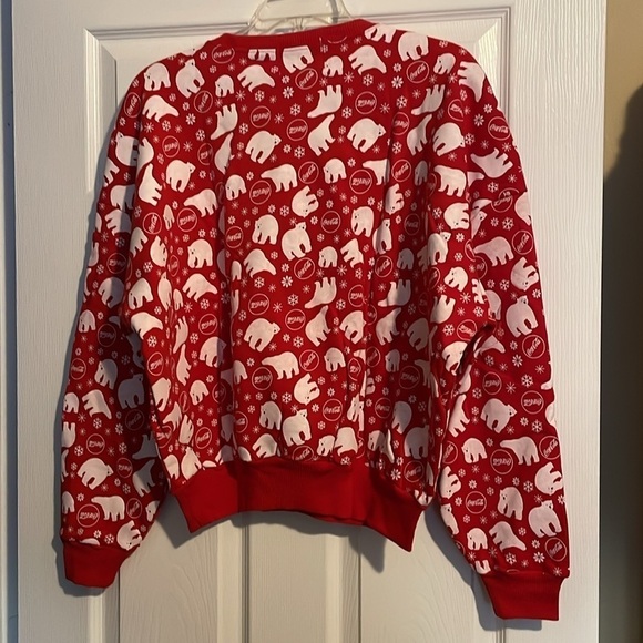 Wildfox/Coca-Cola NWT women’s red Coke bear sweatshirt size small - Picture 5 of 8